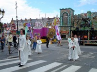 Procession en ville